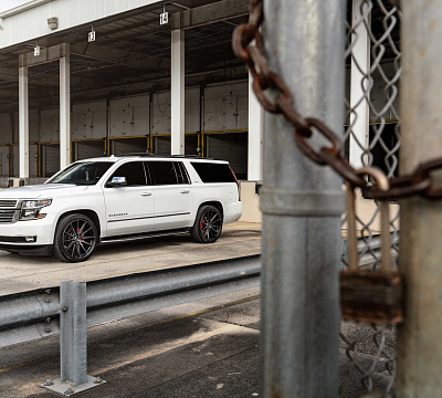 Фото дисков Vossen HF6-1 на Chevrolet Suburban XII