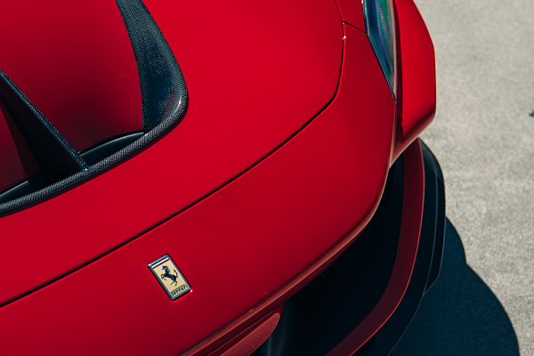 Фото дисков Brixton Forged R11-RS Глянцевое золото на Ferrari F8