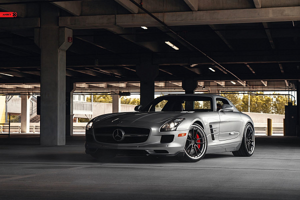 Фото дисков Anrky AN34 Черный сатин на Mercedes-Benz SLS AMG