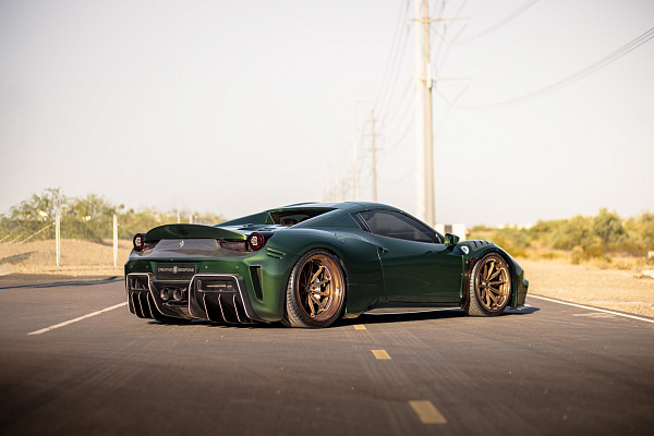 Фото дисков Brixton Forged R11-RS Глянцевая бронза на Ferrari 458