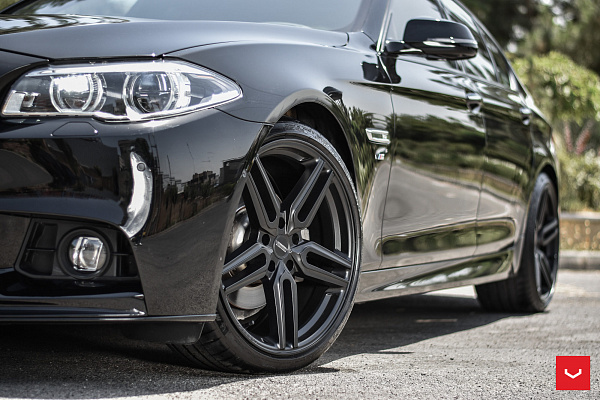 Фото дисков Vossen HF-1 Черный сатин на BMW 5/M5 (F10)