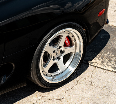 Фото дисков Strasse Wheels S5 Track на Toyota Supra A80