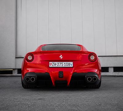 Фото дисков ST Wheels ST21.2 на Ferrari F12