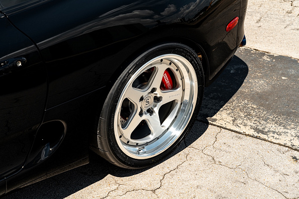 Фото дисков Strasse Wheels S5 Track Глянцевый лак на Toyota Supra A80