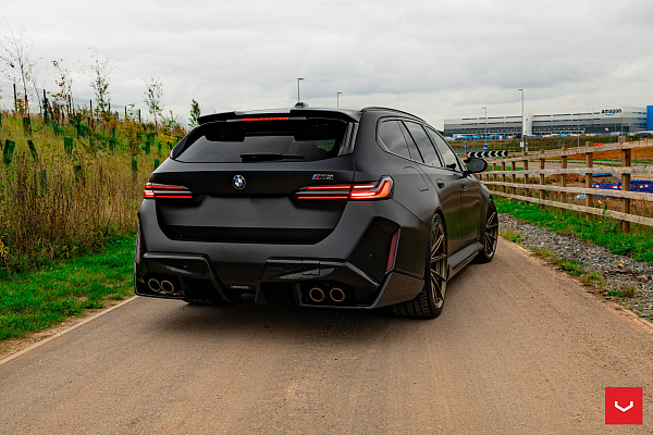 Фото дисков Vossen HFX-2 (5-Lug) Сатиновая темная бронза на BMW 5/M5 (G60/G90)