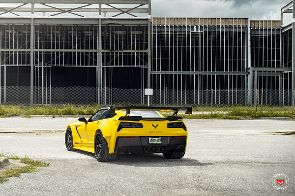 Фото дисков Vossen S17-03 (3-Piece) Черный сатин на Chevrolet Corvette C7
