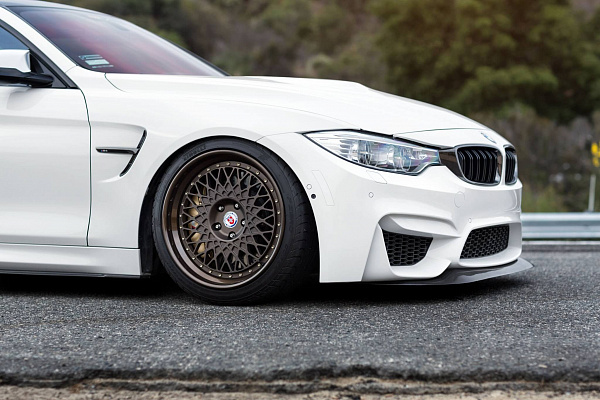 Фото дисков HRE 501 Сатиновая темная бронза на BMW 4/M4 (F32/F82)