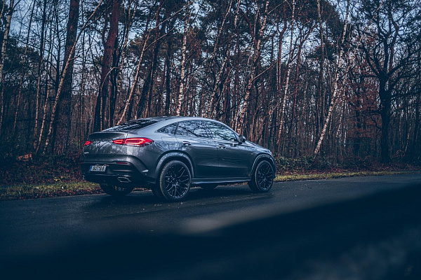 Фото дисков BRABUS Monoblock Y (Platinum Edition) Черный глянец на Mercedes-Benz GLE II