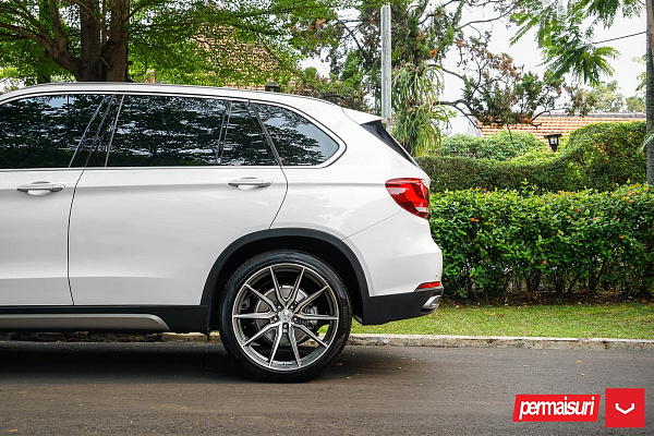 Фото дисков Vossen HF-3 Алмазная проточка на BMW X5/X5 M (F15/F85)