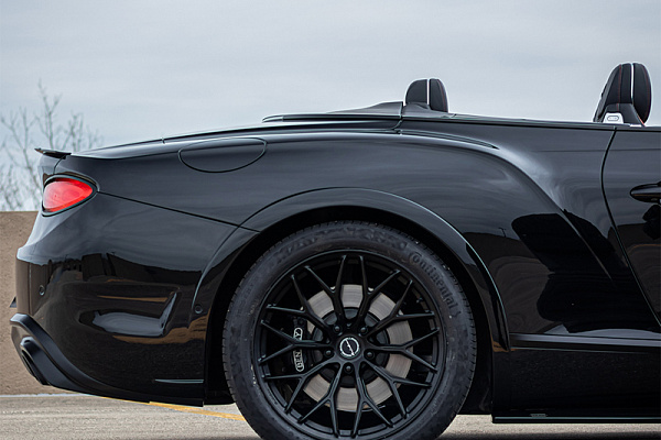 Фото дисков Brixton Forged CM6-R Черный сатин на Bentley Continental GT III