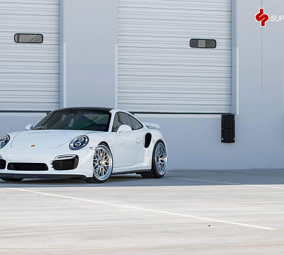 Фото дисков HRE 300 на Porsche 911 VII