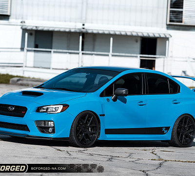 Фото дисков BC Forged HCS02 на Subaru WRX VA