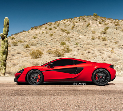 Фото дисков Strasse Wheels SM5R Deep Concave Monoblock на McLaren 570S