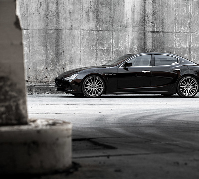 Фото дисков Vossen VFS-2 на Maserati Ghibli
