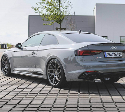 Фото дисков HRE FF01 на Audi A/S/RS 5 (F5)