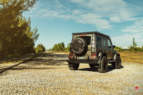 Фото дисков Vossen LC3-01T Сатиновая темная бронза на Mercedes-Benz G-Class III