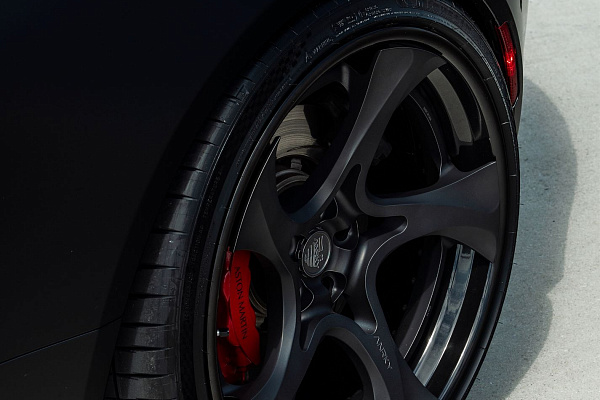 Фото дисков Anrky XR-305 Сатиновый графит на Aston Martin DB11