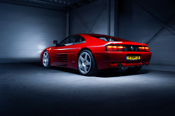 Фото дисков HRE 305M Серебро на Ferrari F355