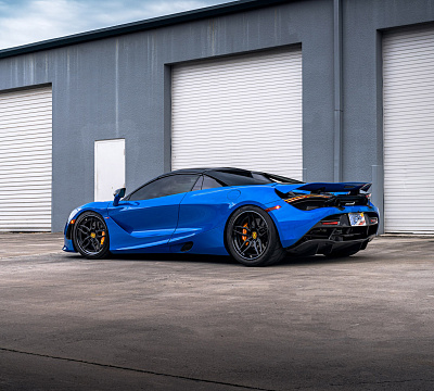 Фото дисков Strasse Wheels SV4 Deep Concave FS на McLaren 720S