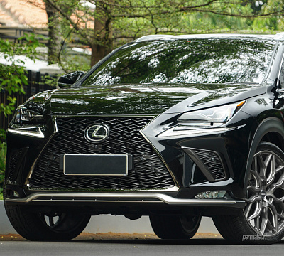 Фото дисков Vossen HF-2 на Lexus NX I