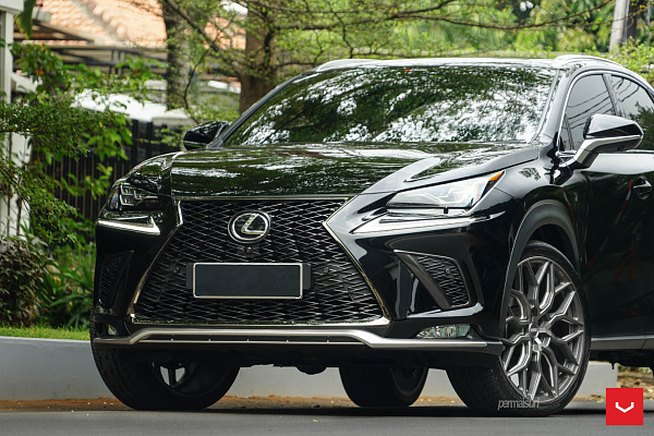 Фото дисков Vossen HF-2 Серебро на Lexus NX I