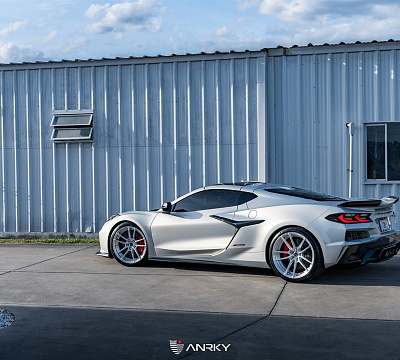 Фото дисков Anrky AN24 на Chevrolet Corvette C8