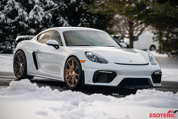 Фото дисков HRE P104SC Глянцевая темная медь на Porsche Cayman III