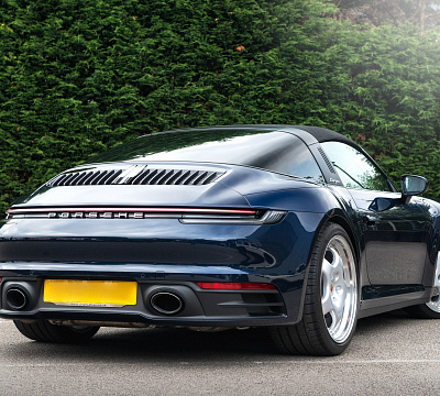 Фото дисков Kahn Cup 1 Remastered 3-Piece на Porsche 911 VIII