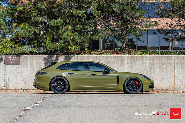 Фото дисков Vossen HF-1 Черный глянец на Porsche Panamera II