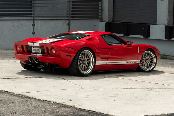 Фото дисков Anrky RS1 Глянцевая шампань на Ford GT I