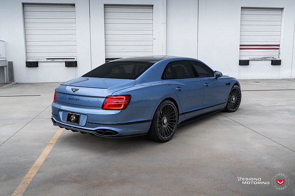 Фото дисков Vossen S17-13 Черный глянец на Bentley Flying Spur III