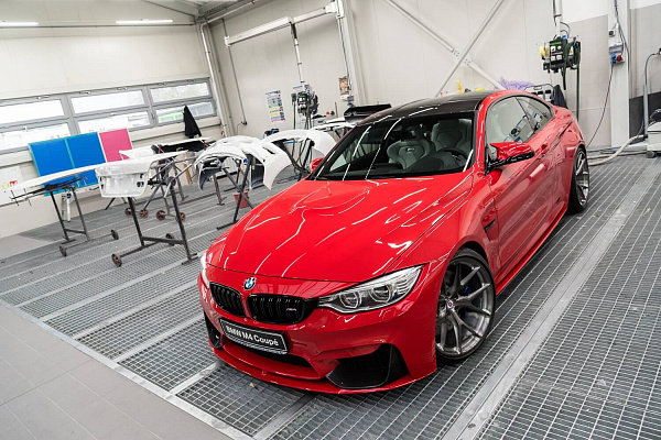 BMW M4