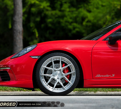 Фото дисков BC Forged HCA381 на Porsche Boxster III
