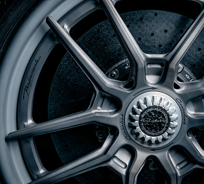 Фото дисков Brixton Forged VL1 на Lamborghini Huracan
