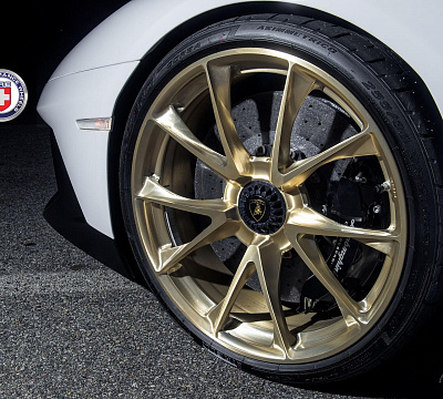 Фото дисков HRE P204 на Lamborghini Aventador