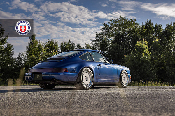 Фото дисков HRE 935 Белый глянец на Porsche 911 III