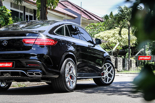 Фото дисков Vossen CG-205 Полированный лак на Mercedes-Benz GLE I