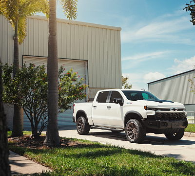 Фото дисков 4PLAY 4P83 на Chevrolet Silverado IV