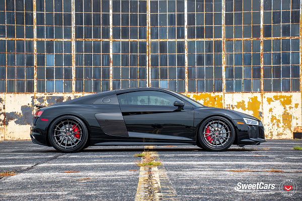 Фото дисков Vossen M-X4T (3-Piece) Глянцевый темный лак на Audi R8 (4S)