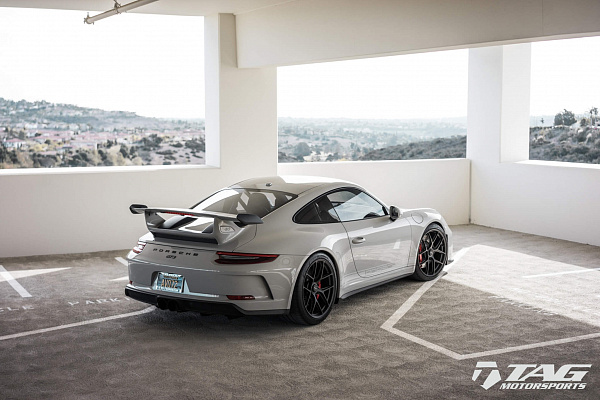Фото дисков HRE R101 Lightweight Черный сатин на Porsche 911 VII