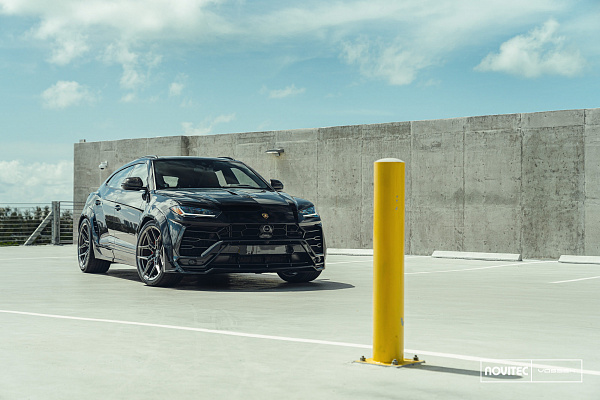 Фото дисков Vossen EVO-4R Глянцевый темный лак на Lamborghini Urus
