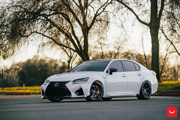Фото дисков Vossen HF-5 Черный сатин на Lexus GS IV