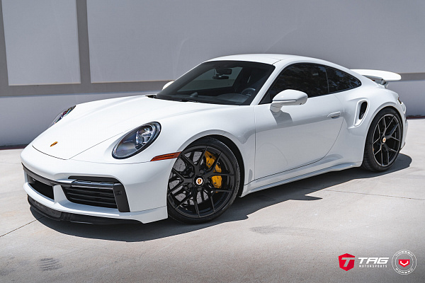 Фото дисков Vossen S21-01 Черный глянец на Porsche 911 VIII