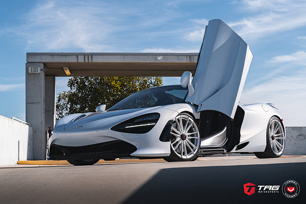 Фото дисков NOVITEC MC3 Сатиновый лак на McLaren 720S