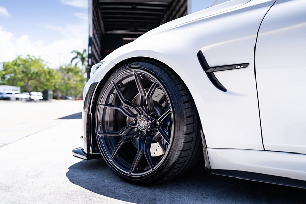 Фото дисков Rusch GTX-R Глянцевый темный лак на BMW 3/M3 (F3x/F80)