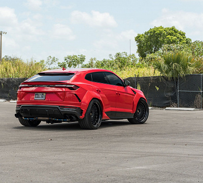 Фото дисков 1886 Wheels S009 на Lamborghini Urus