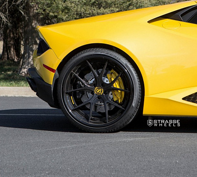 Фото дисков Strasse Wheels SM5R Deep Concave FS на Lamborghini Huracan