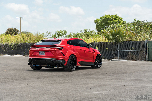 Фото дисков 1886 Wheels S009 Черный сатин на Lamborghini Urus