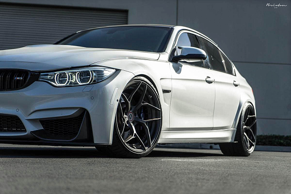 Фото дисков Brixton Forged PF5 Сатиновый темный лак на BMW 3/M3 (F3x/F80)