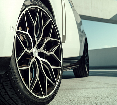 Фото дисков Vossen HF-2 на Land Rover Range Rover V